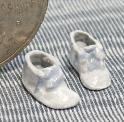 (image for) Baby Shoes Set White w/ Blue Laces