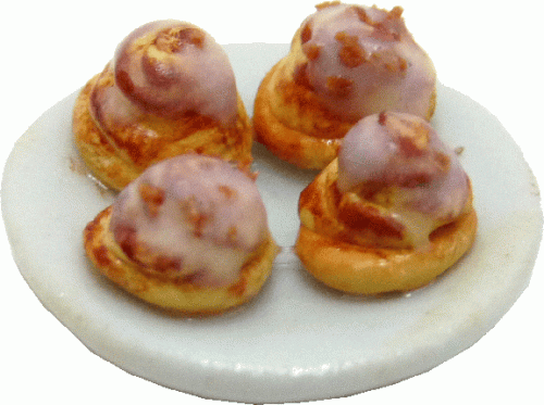 (image for) Cinnamon Buns on Plate