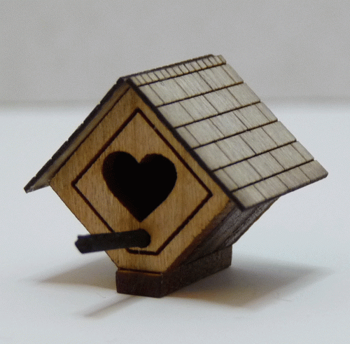 (image for) Birdhouse w/ Shingle Roof No Stand