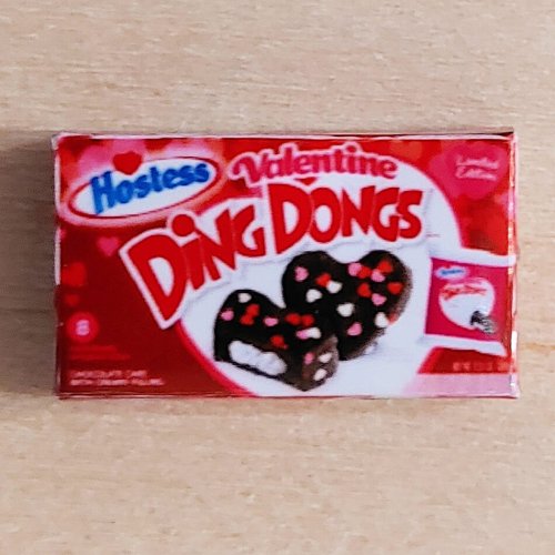 (image for) Valentine Ding Dongs Box