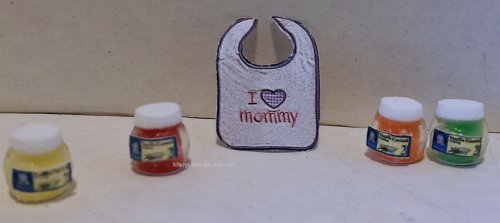 (image for) 4pc Baby Food Jar Set w/ Bib