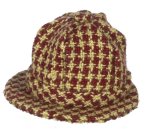 (image for) Mens Checkered Red Hat