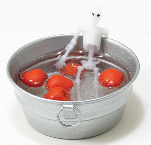 (image for) Skeleton in Tub of Apples