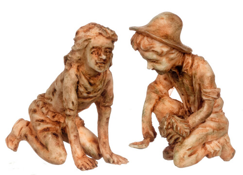 (image for) Boy & Girl Gardener Statue - Aged