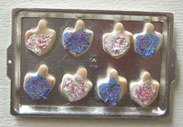 (image for) Tray of Dreidel Cookies