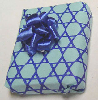 (image for) Wrapped Star Paper Gift Blue